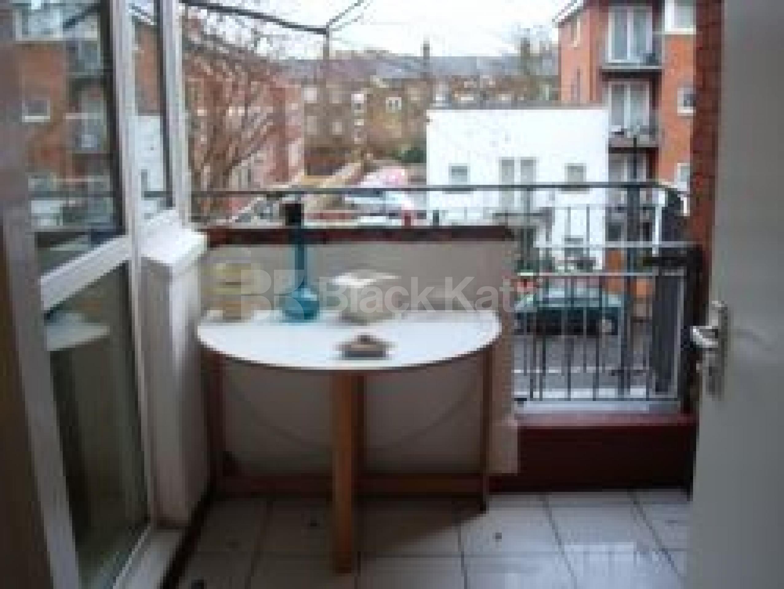 			New Instruction, 4 Bedroom, 1 bath, 1 reception Flat			 Bruckner Street, Queens Park W10